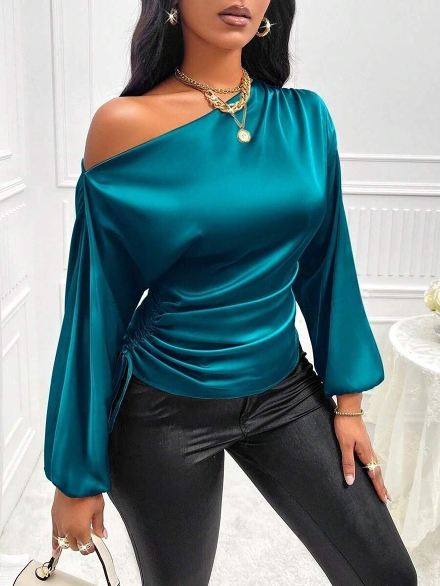 Iris | Blusa Asimétrica de Satén